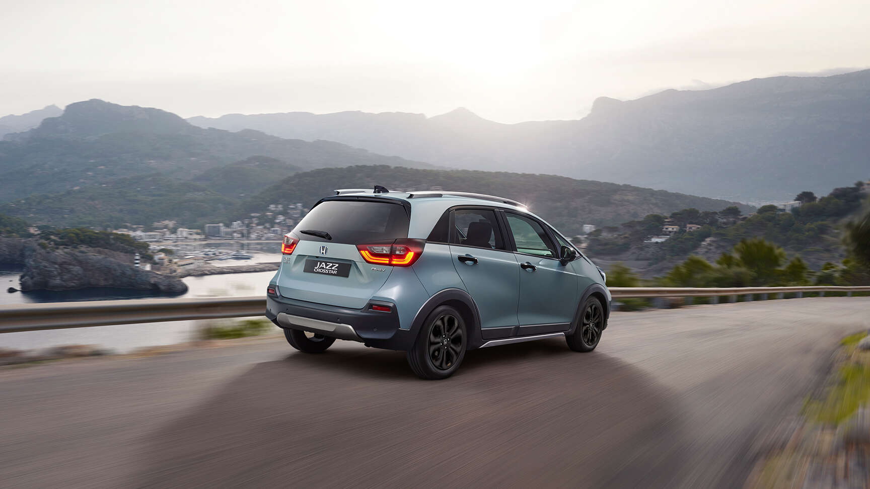 Integrované strešné lyžiny