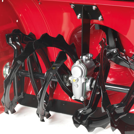 Pribl&iacute;žen&yacute; pohľad na fr&eacute;zovac&iacute; n&ocirc;ž.